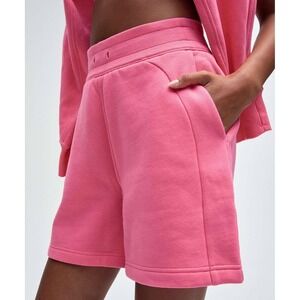 Lululemon Scuba High-Rise Short 2 Sakura Pink Excellent Barbiecore Athleisure